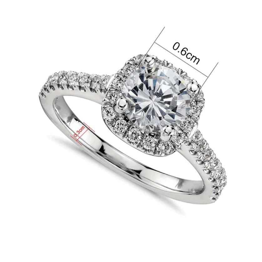 Oleana Shiny Band Ring