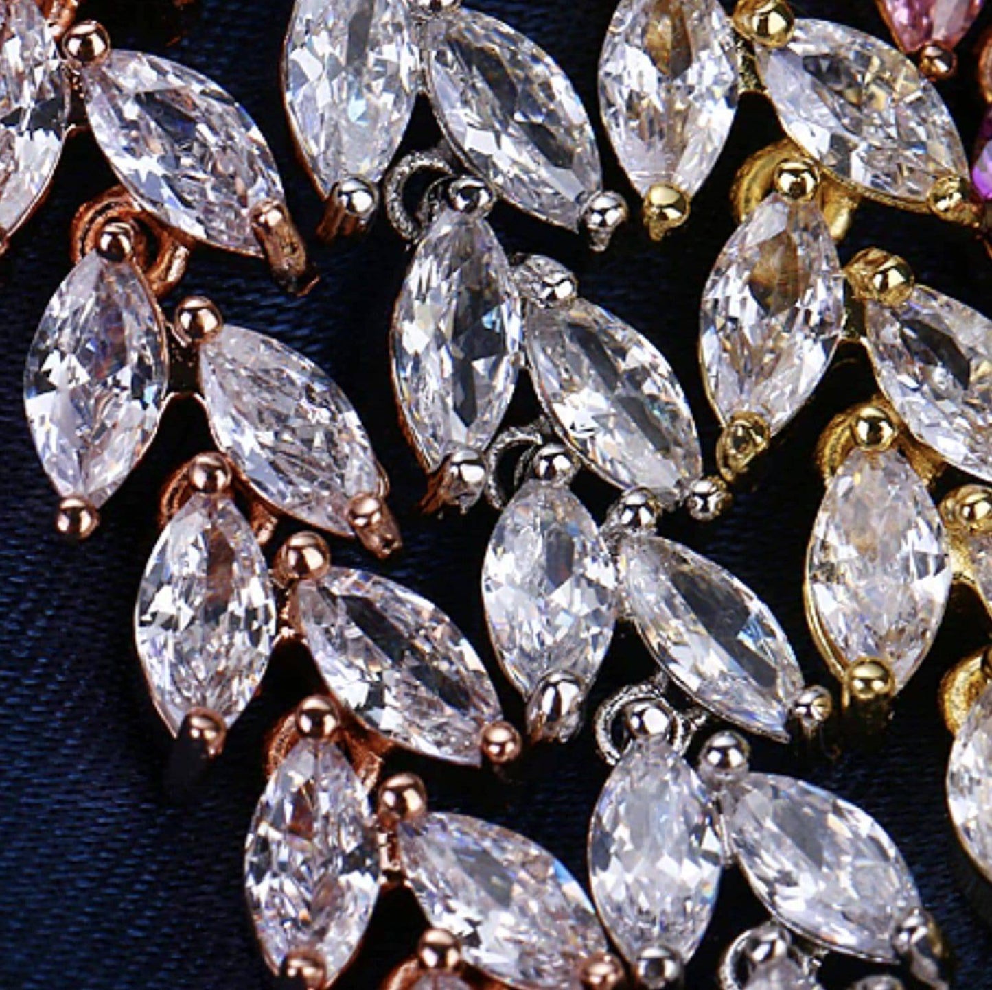 Jennie Leaf Bracelet