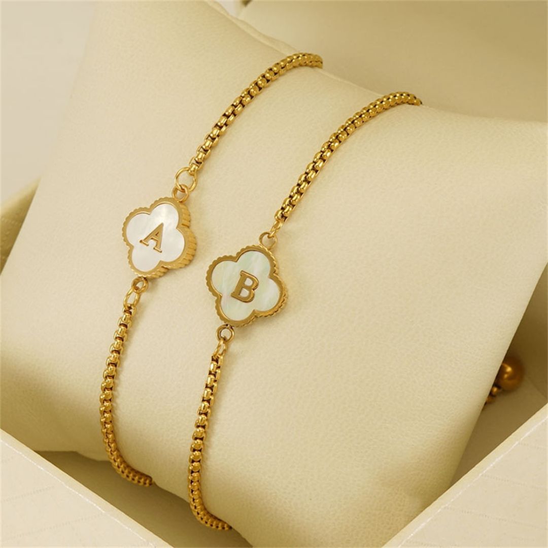 Custom Clover-Shaped Initial Bracelet