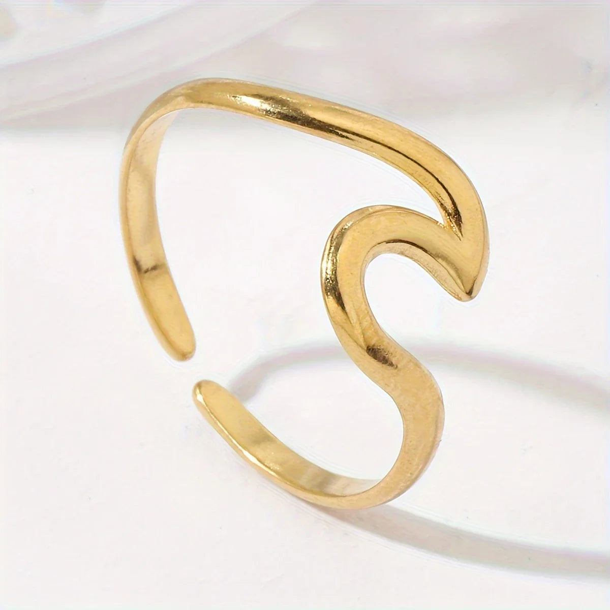 Adjustable Wave Design Gold Ring