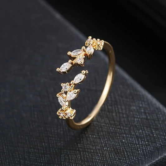 Gold Ring with Synthetic Zirconia Mosaic