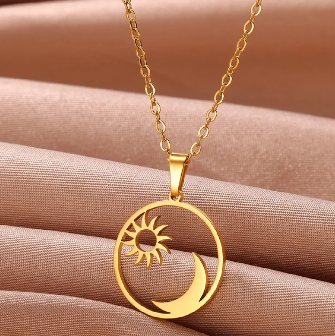18K Gold Plated Sun and Moon Circle Necklace