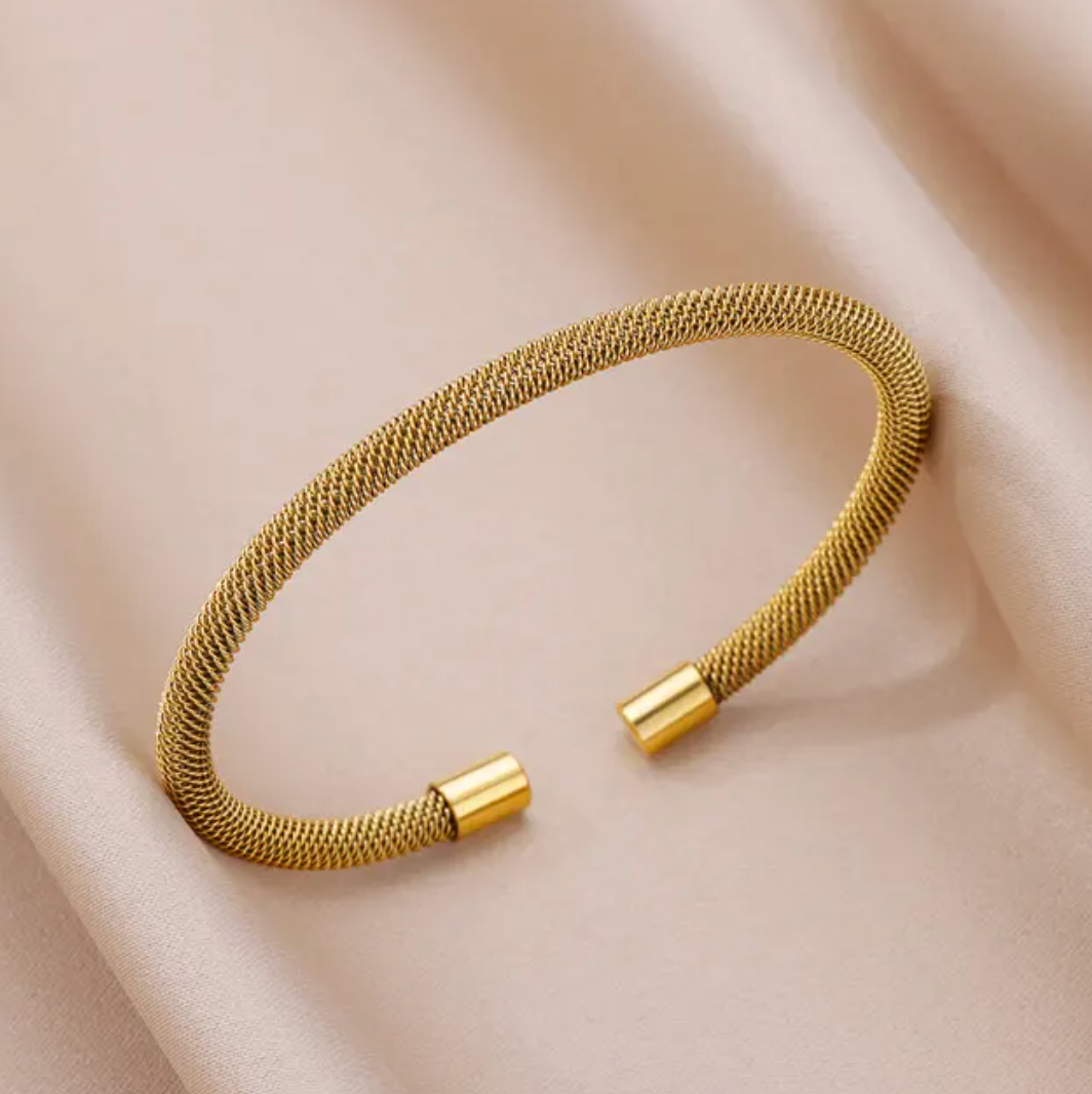 Triple 18K Gold Plated Necklace with Choker and Stars