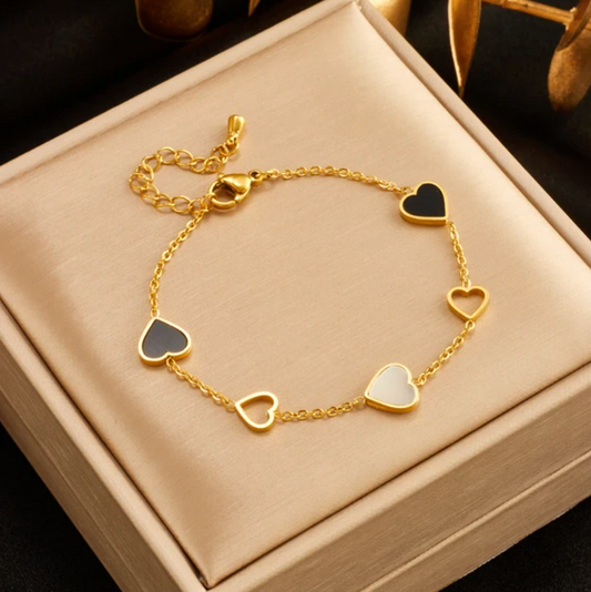 18K Gold Plated Bracelet with Black and White Hearts