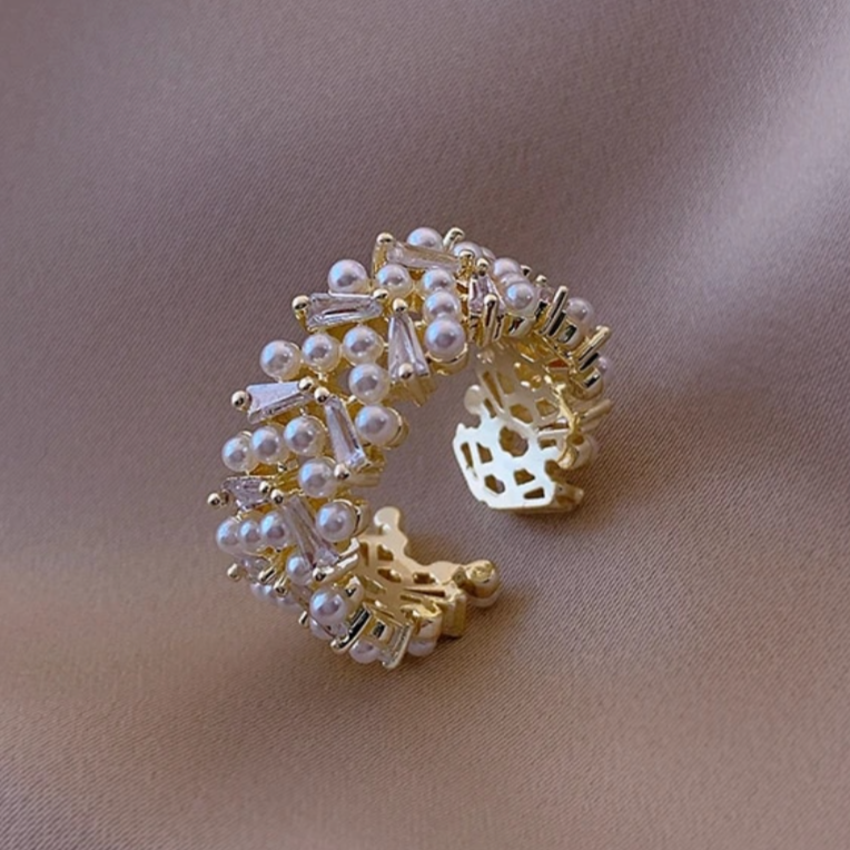 18K Gold Plated Ring with White Caviar Pearls