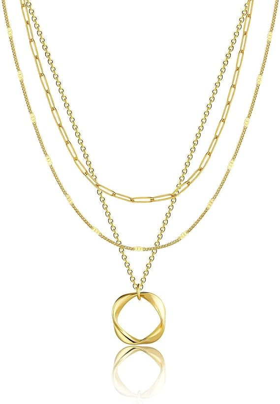 Carmen - Vintage Necklace with Chain and Gold Plated Pendant