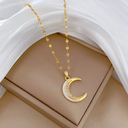 Lunaire Gold Necklace
