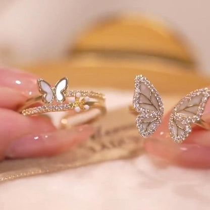Twin Rings with Elegant Flutter Design