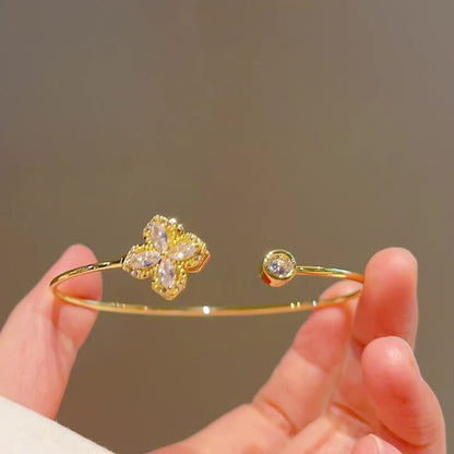 Rotating Shiny Petal Bracelet