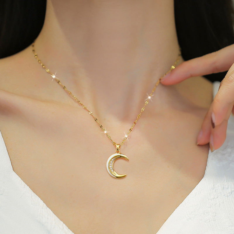Lunaire Gold Necklace