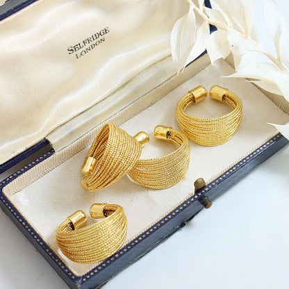 Vera Open Gold Ring