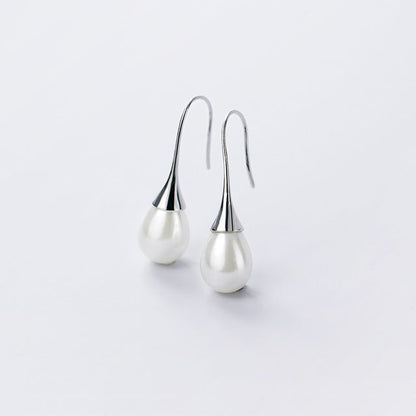 Hanging Pearl Earrings