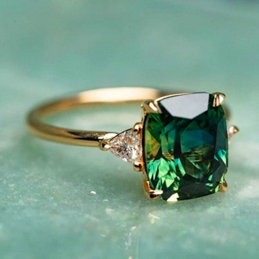 Verónica - Zirconia Ring with Green Crystal