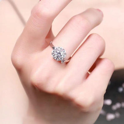 Anxiety Spinner Ring with Zirconia