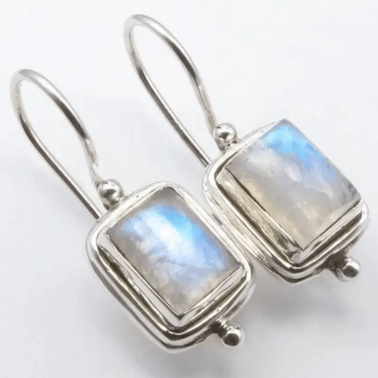 Beatriz - Vintage Square Stone Earrings with Moonstone